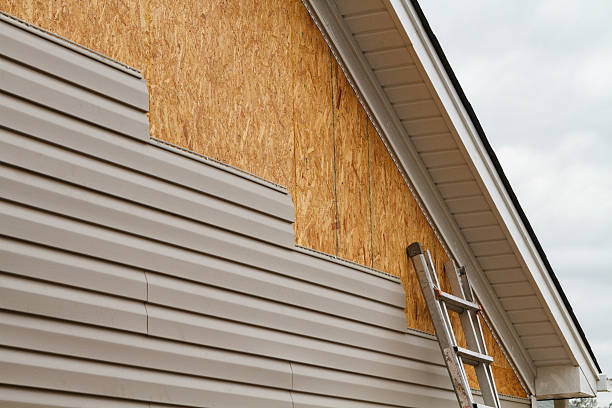 24/7 Emergency Wood Siding experts in Oak Hill, OH